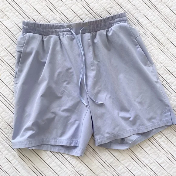 Lululemon Men’s Pool Short Lined Swim Trunk 7" in Pastel Blue size Medium - Picture 5 of 13